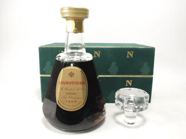 クルボアジェ　ナポレオン　バカラ 700ml